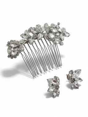 NWOT Azazie Vintage-Inspired Silver Floral Bridal Hair Piece & Stud Earring Set